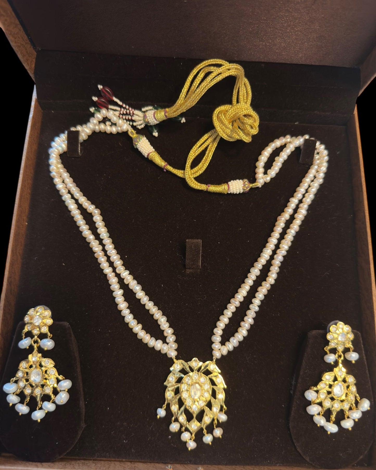 PS564 Aurora gold plated pendant set in moissanite and fresh water pearls ( READY TO SHIP )