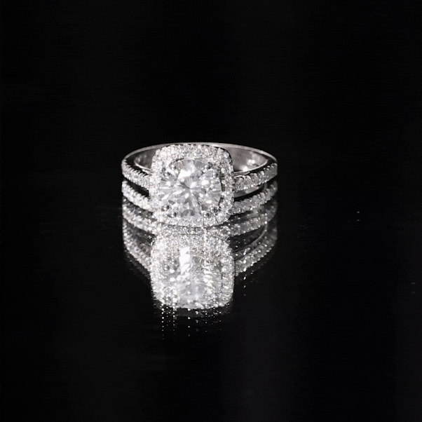 3.25 CT Round Certified Moissanite Wedding Silver Ring Set with Halo