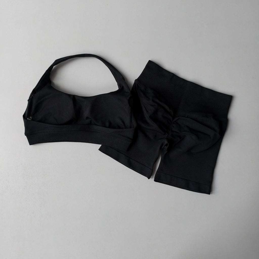 Seamless Yoga Set – Bra & Shorts