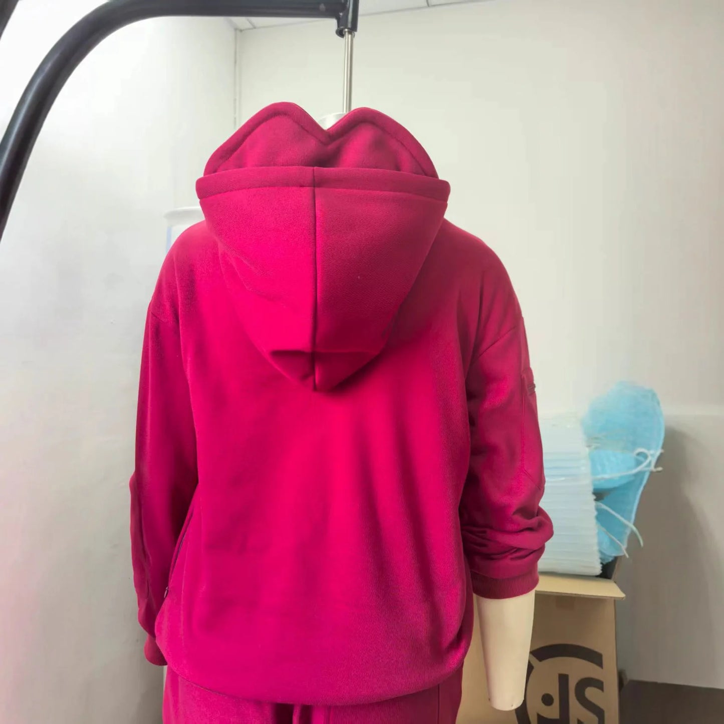 2026 European And American Cross-Border Trade Flight Mode Travel Hoodie