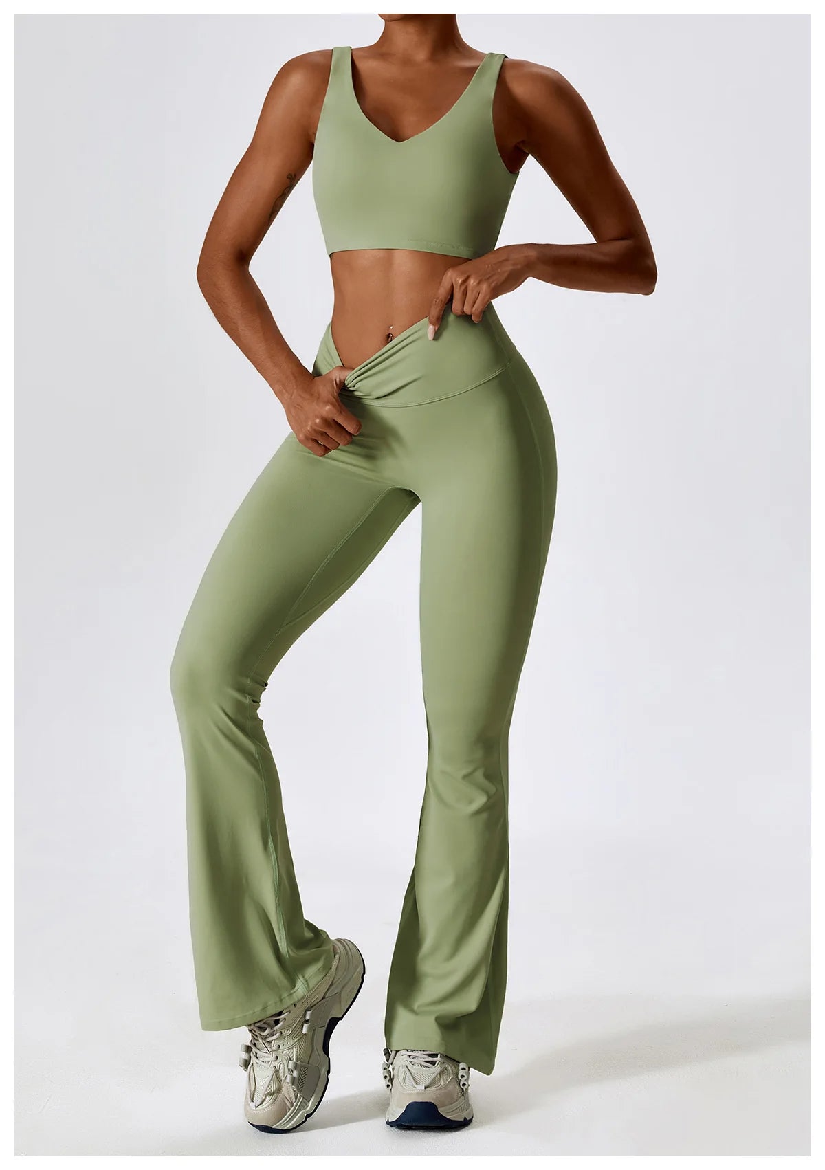 Seamless Yoga Set – Leggings & Crop Top