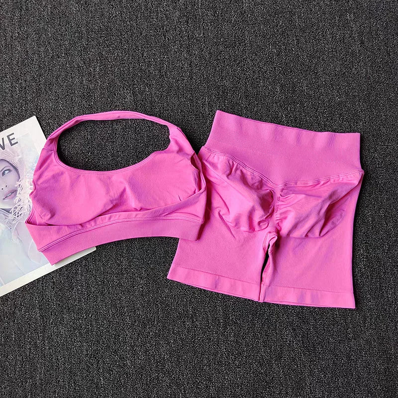 Seamless Yoga Set – Bra & Shorts