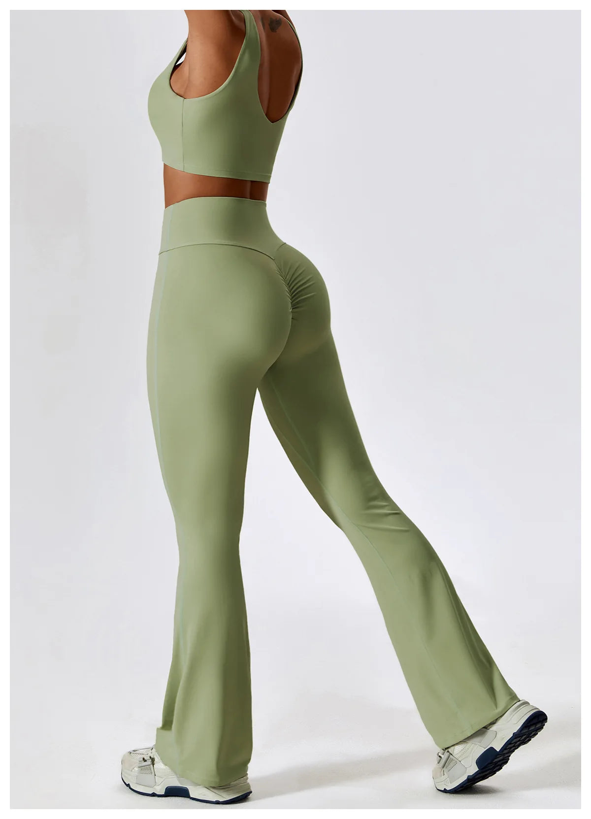 Seamless Yoga Set – Leggings & Crop Top