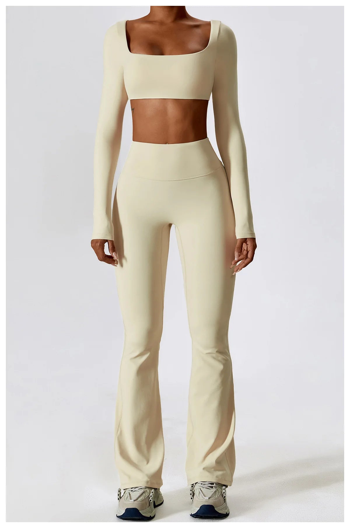 Seamless Yoga Set – Leggings & Crop Top