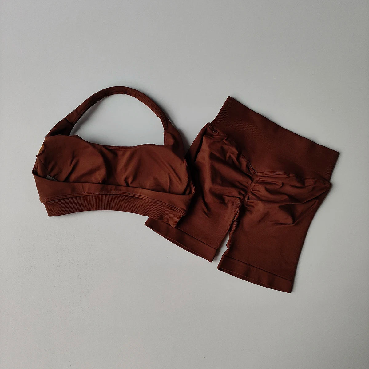 Seamless Yoga Set – Bra & Shorts