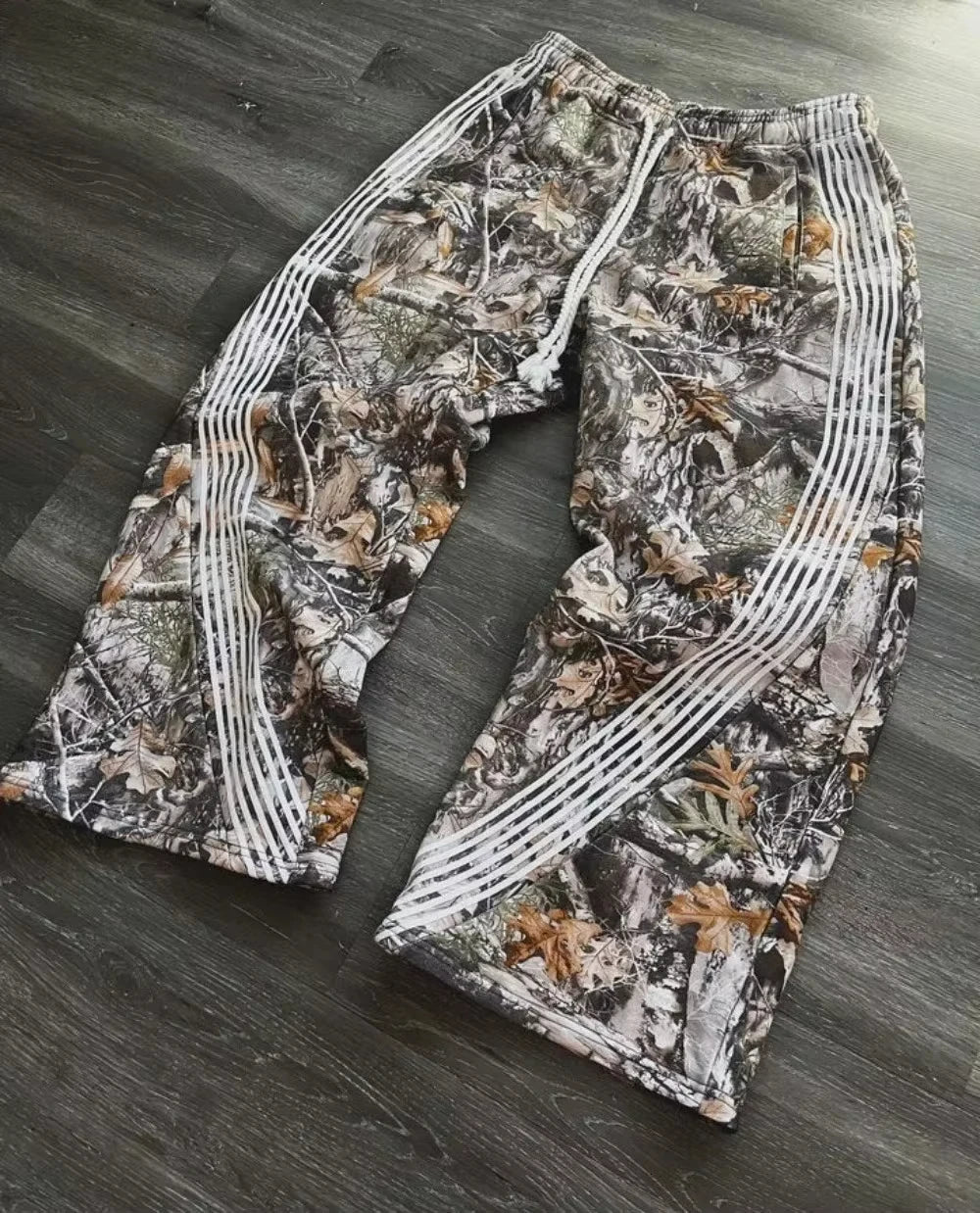 Camo Drawstring Cargo Joggers