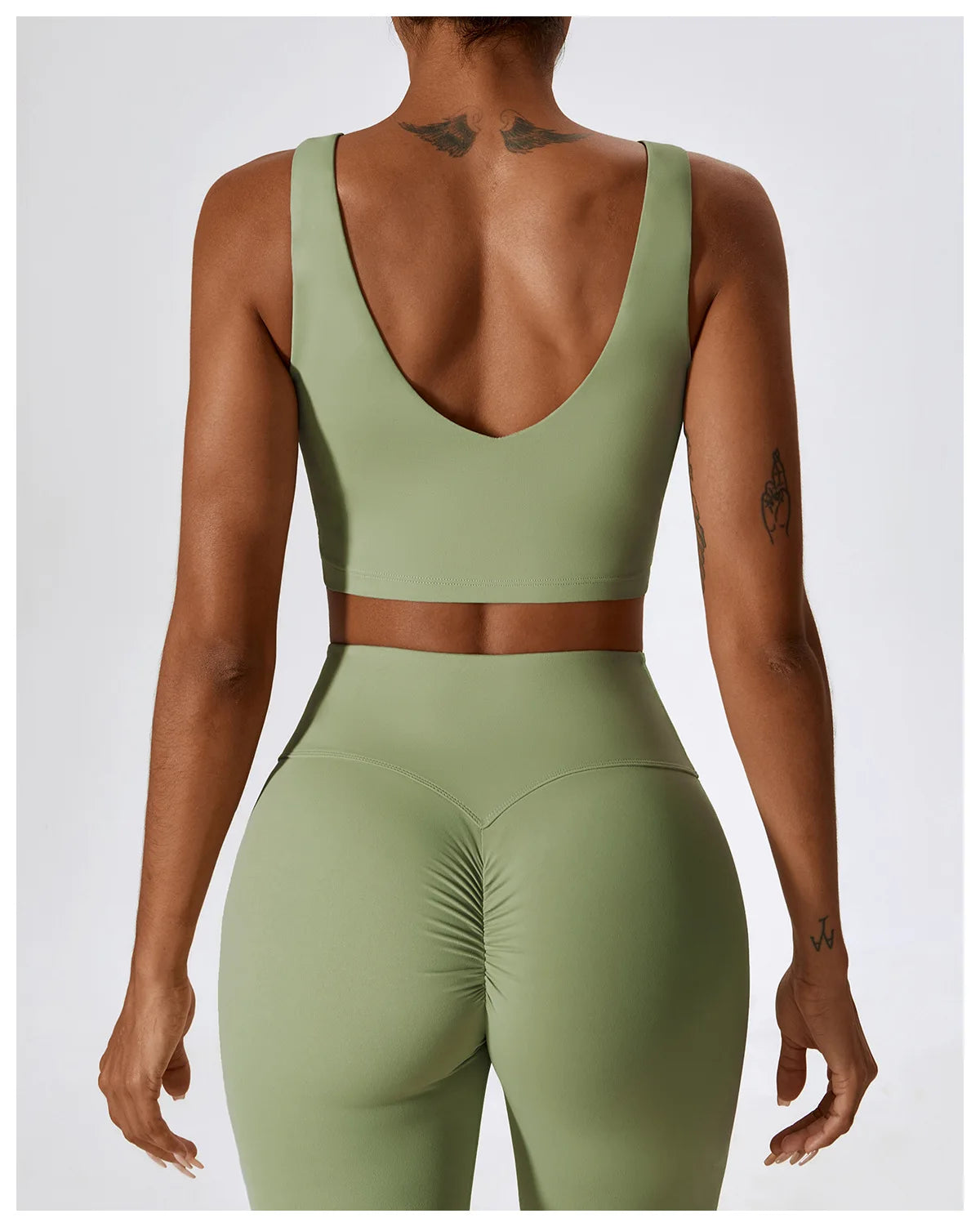 Seamless Yoga Set – Leggings & Crop Top