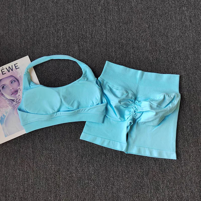 Seamless Yoga Set – Bra & Shorts