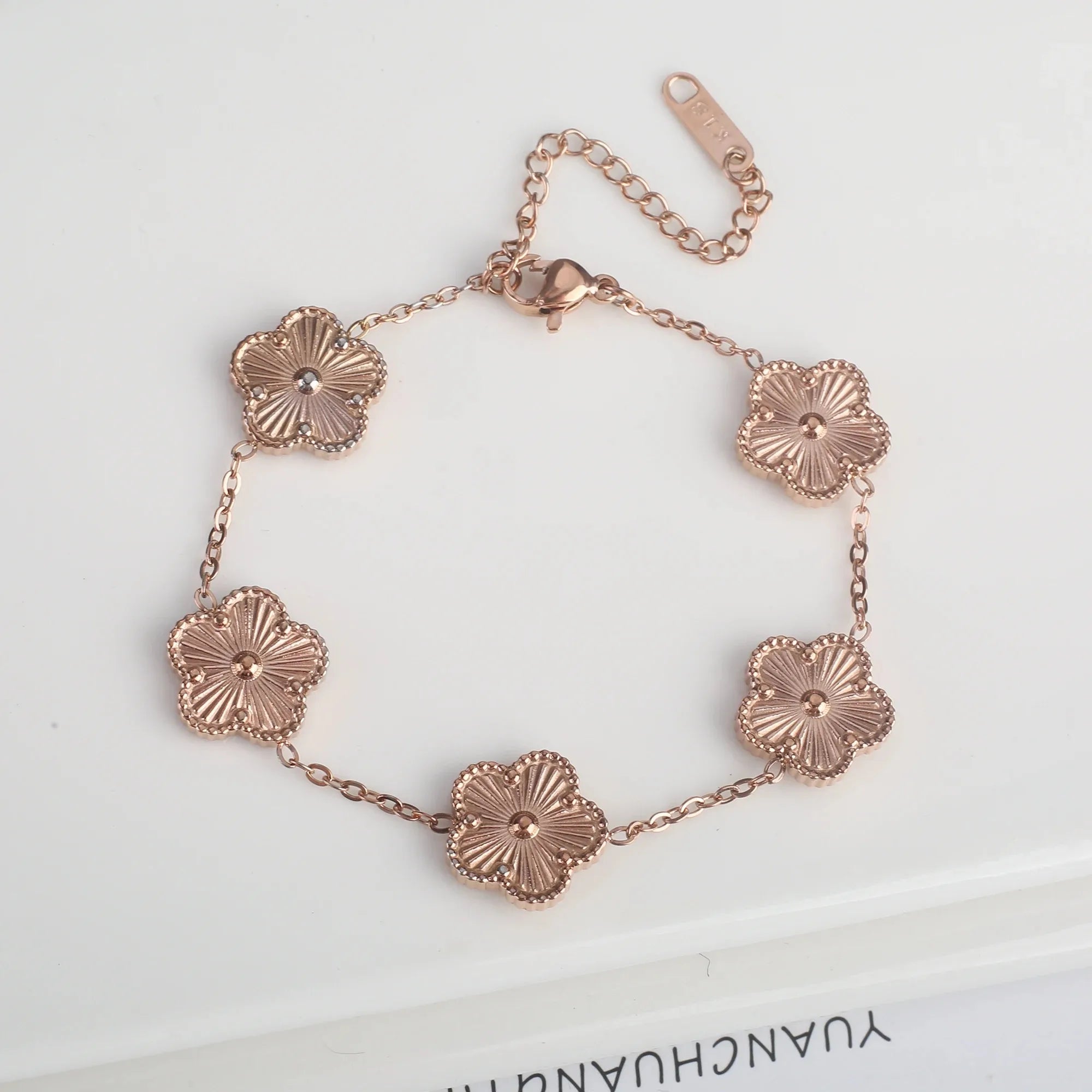 Color jewelry clover stainless steel new plant five-leaf flower bracelet hot jewelry jewelry gifts for women