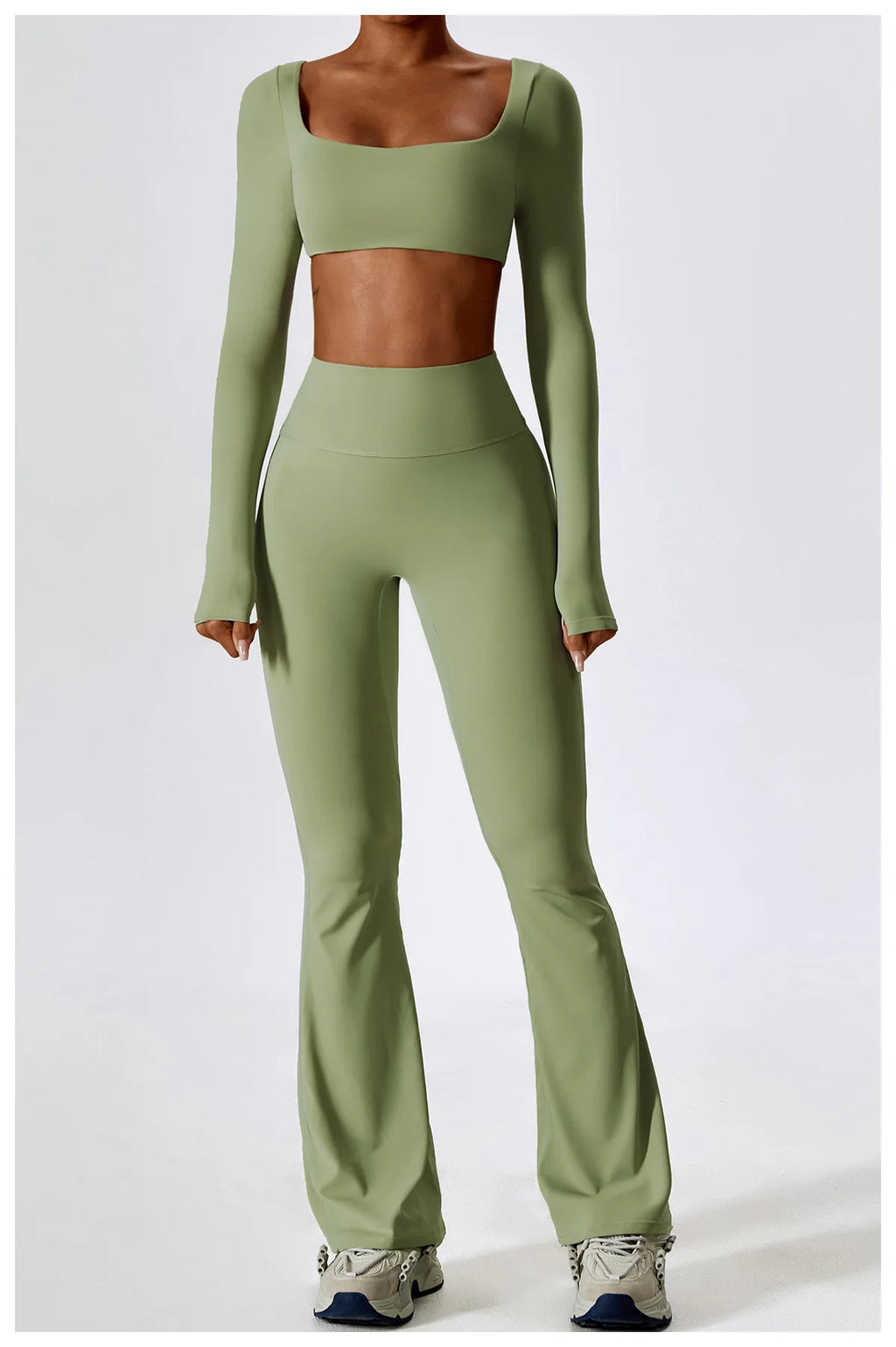 Seamless Yoga Set – Leggings & Crop Top