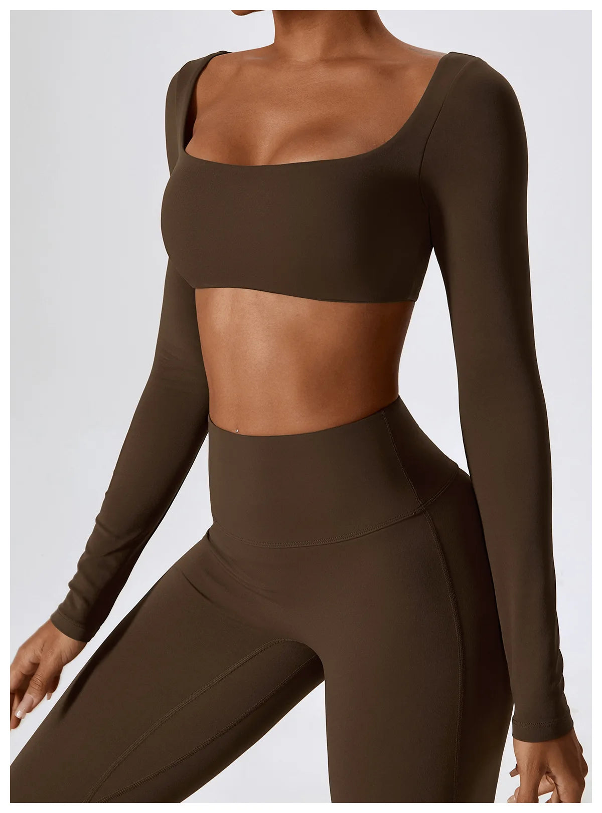 Seamless Yoga Set – Leggings & Crop Top