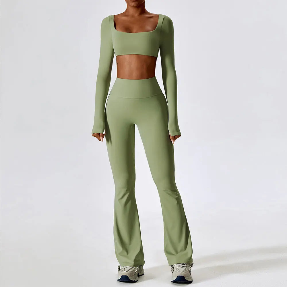 Seamless Yoga Set – Leggings & Crop Top