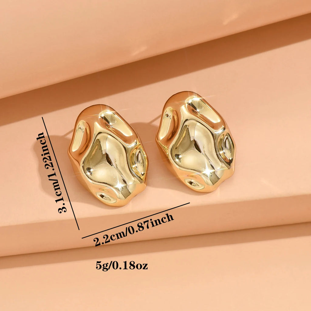Vintage Gold Flower Stud Earrings