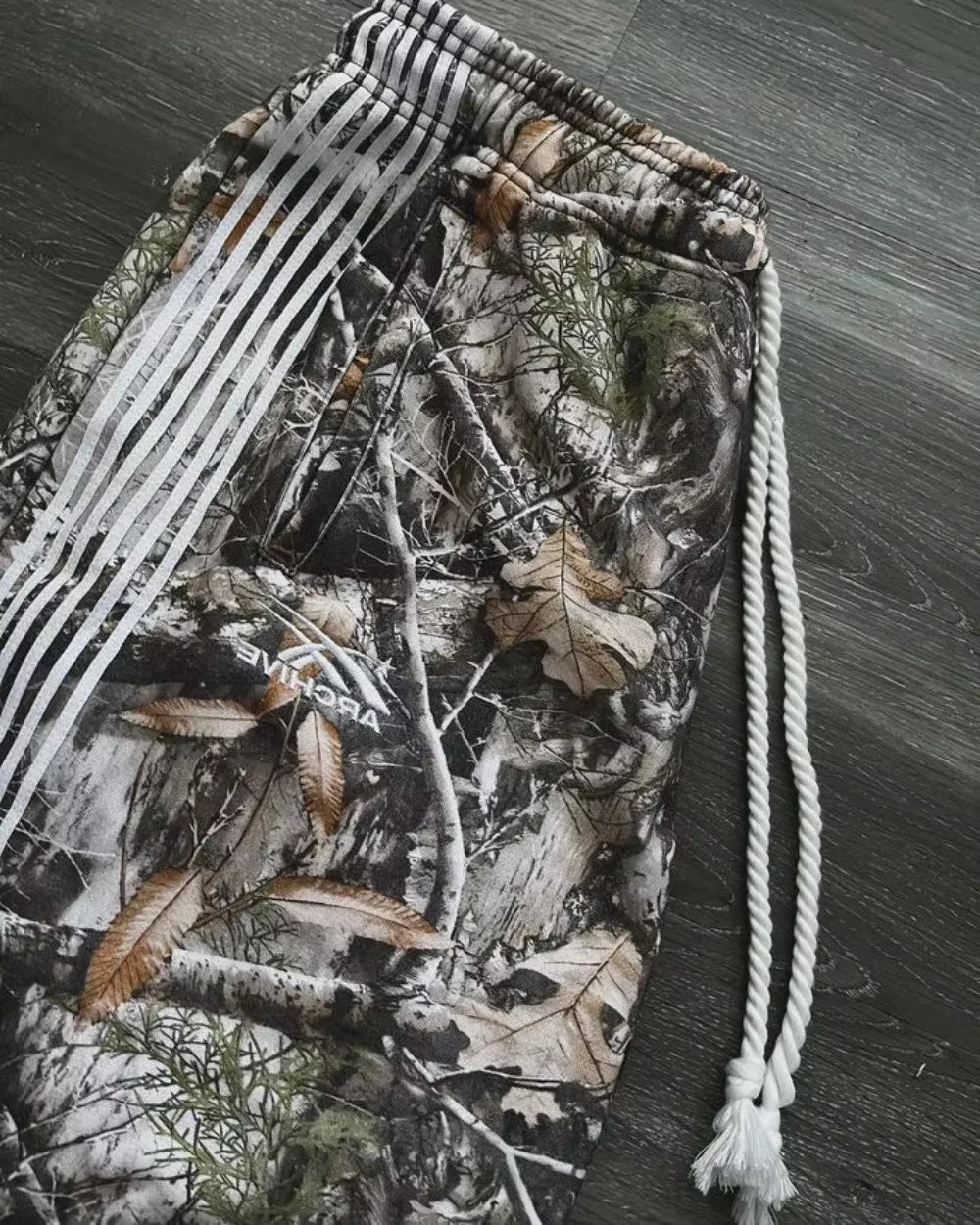 Camo Drawstring Cargo Joggers