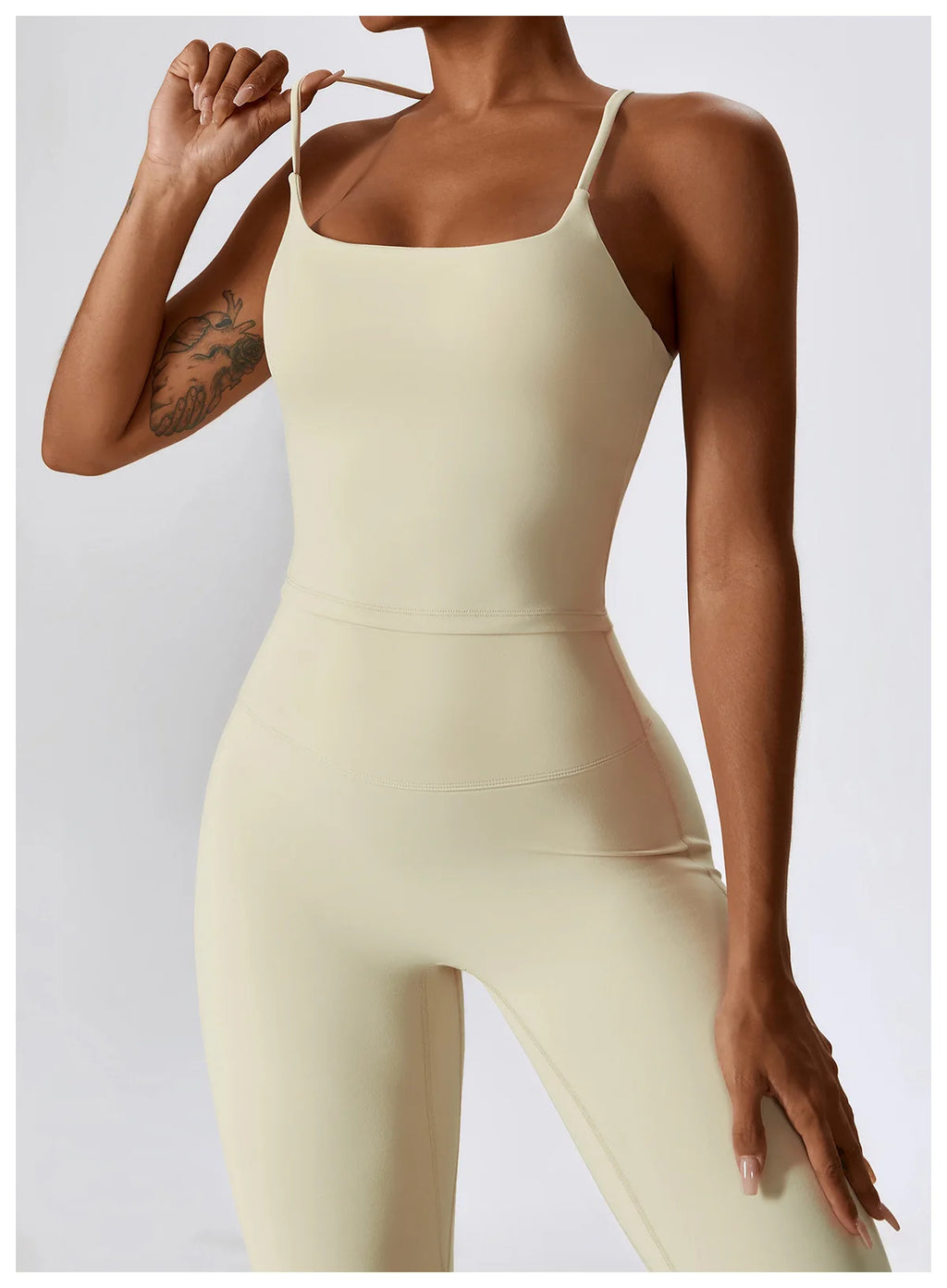 Seamless Yoga Set – Leggings & Crop Top