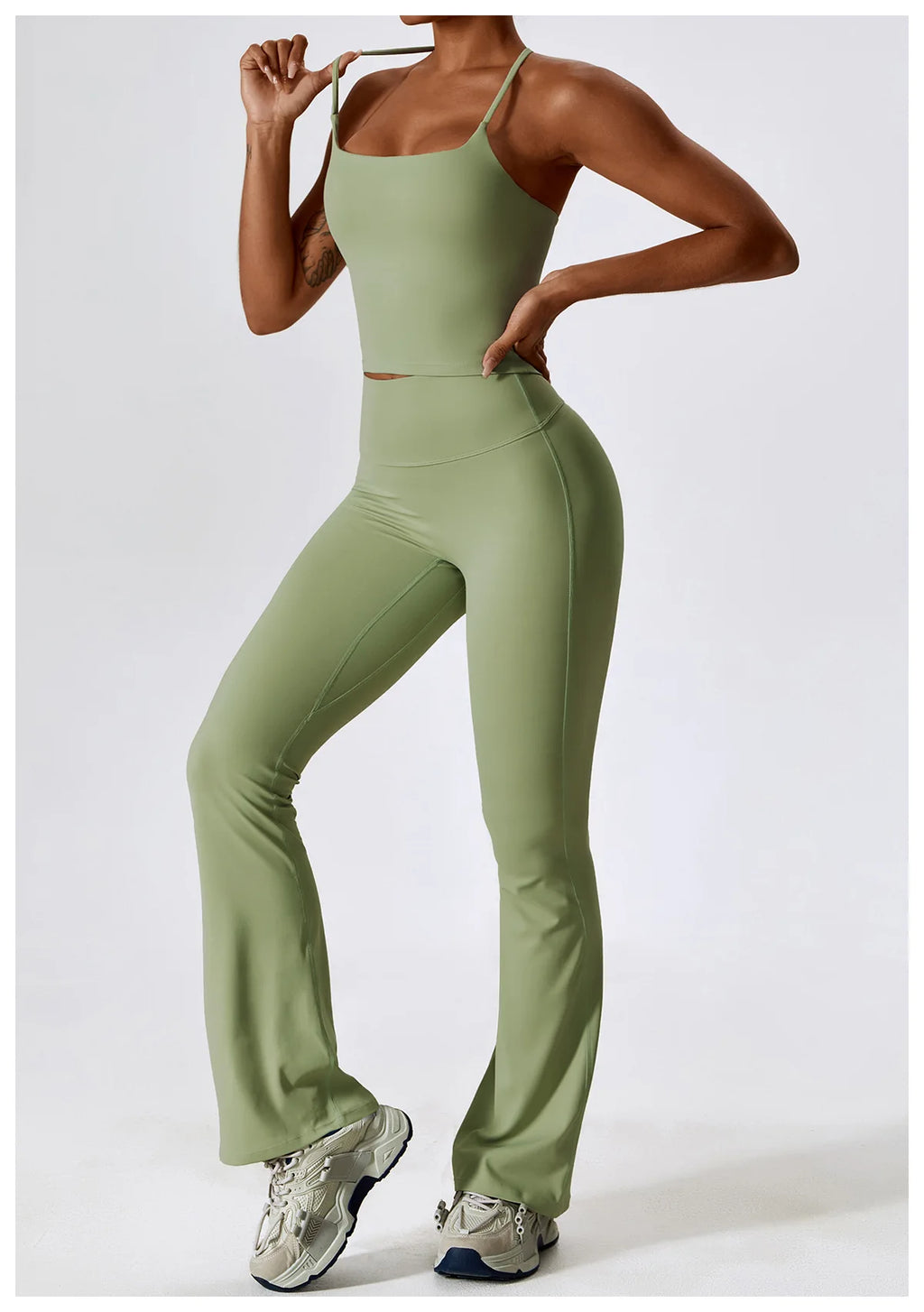 Seamless Yoga Set – Leggings & Crop Top