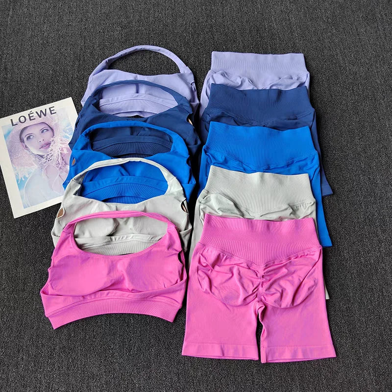 Seamless Yoga Set – Bra & Shorts
