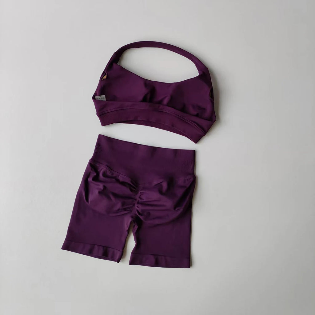 Seamless Yoga Set – Bra & Shorts