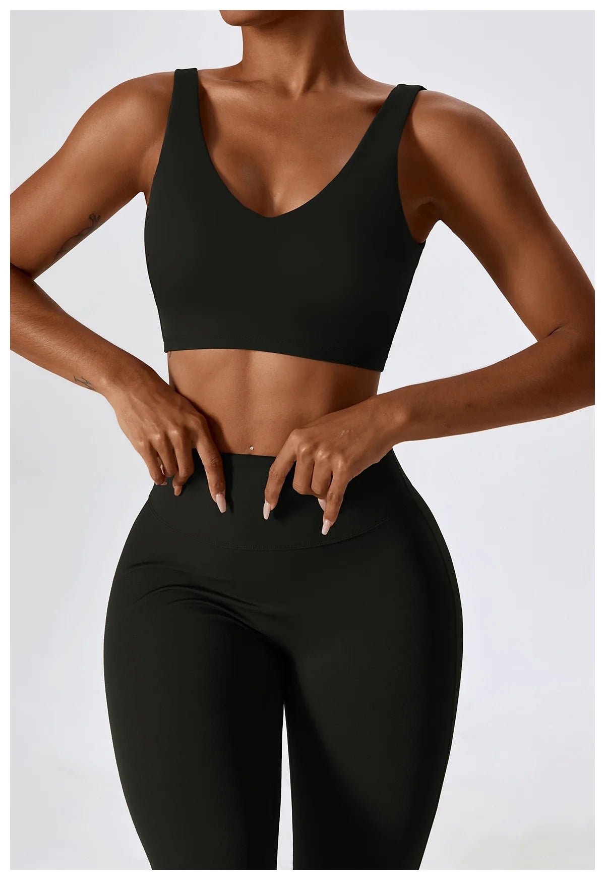Seamless Yoga Set – Leggings & Crop Top
