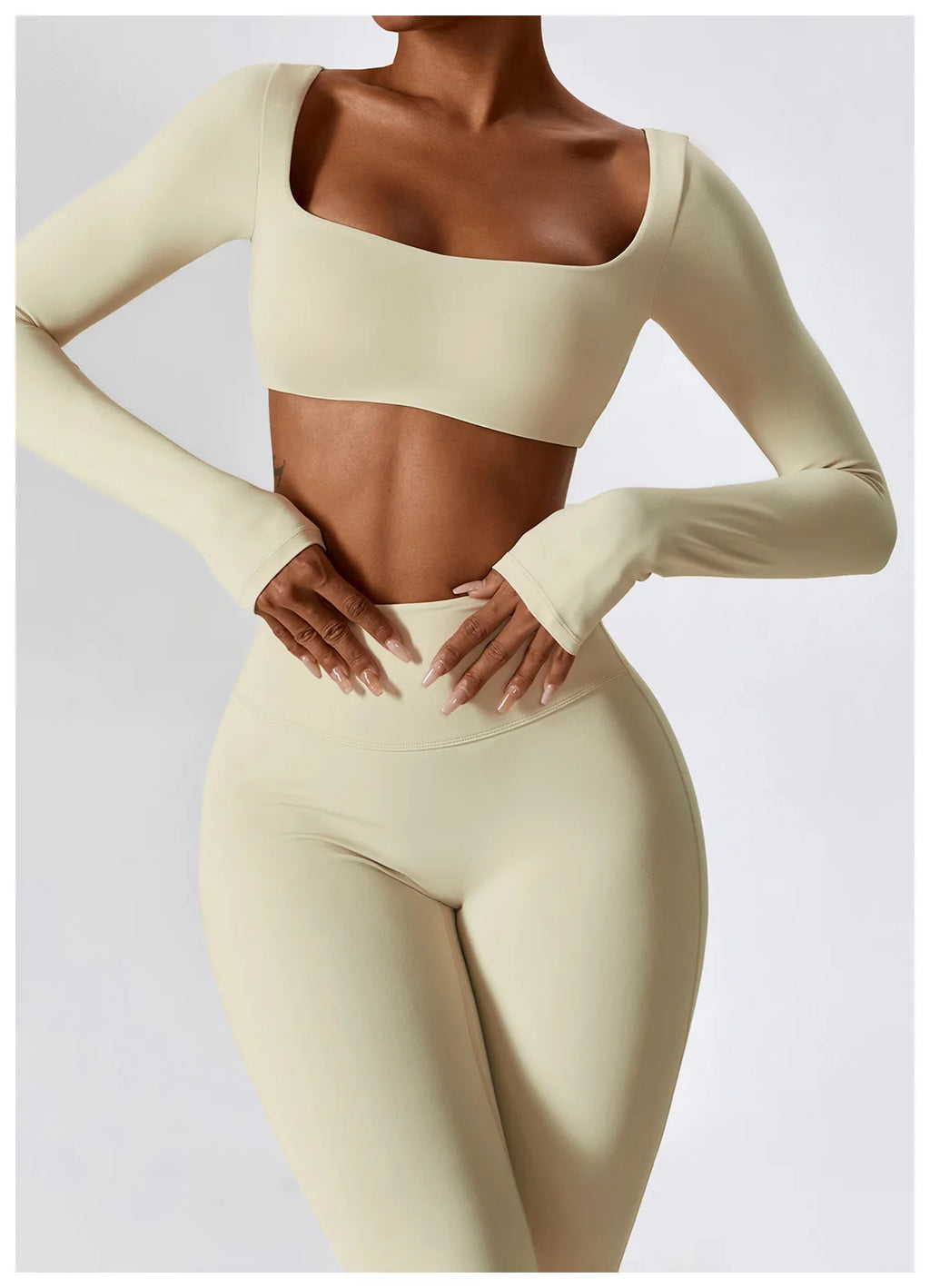 Seamless Yoga Set – Leggings & Crop Top